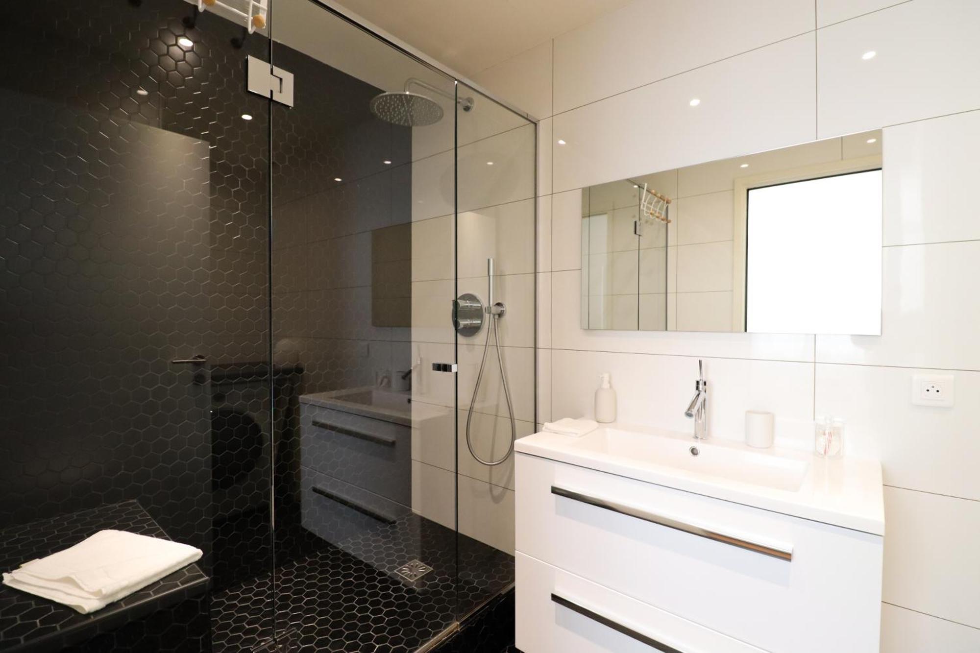 Residence Buttura Cannes Bagian luar foto